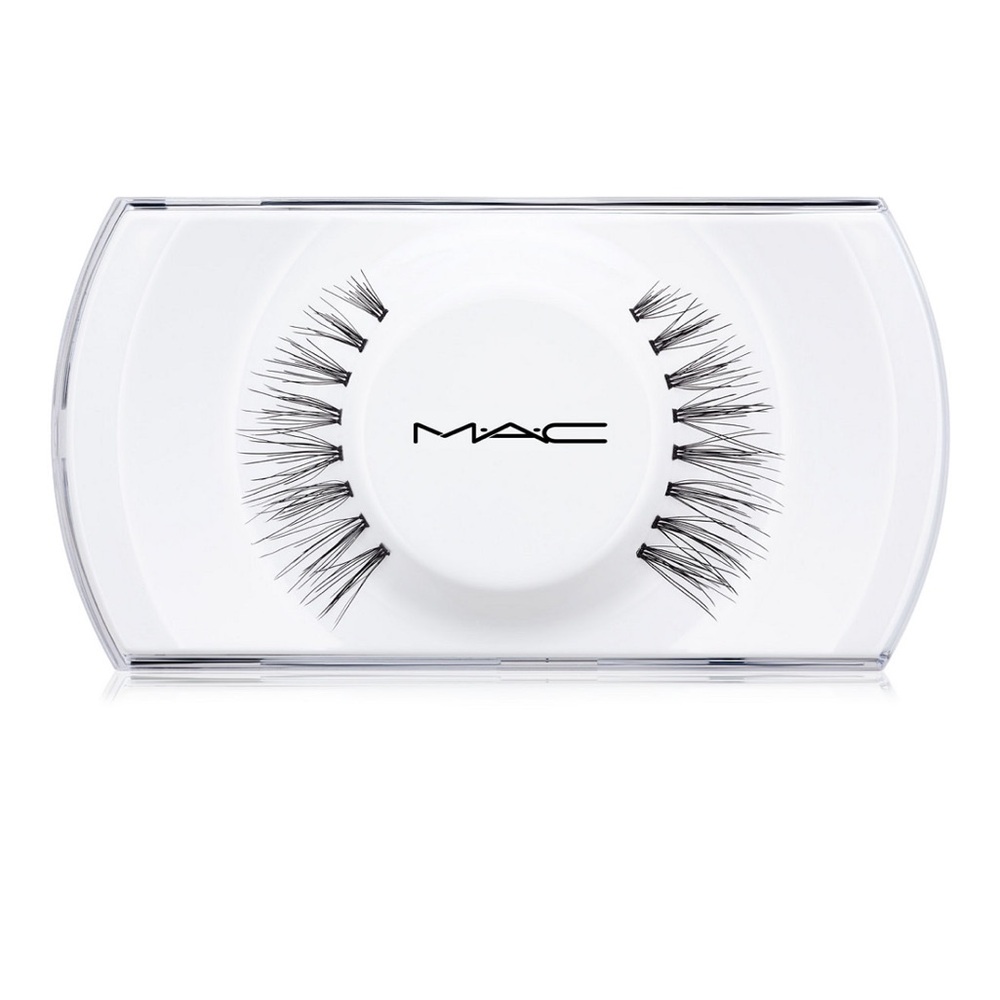 Mac 81 Charmer Lash